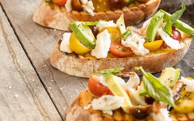 CRAB, TOMATO & AVOCADO BRUSCHETTA